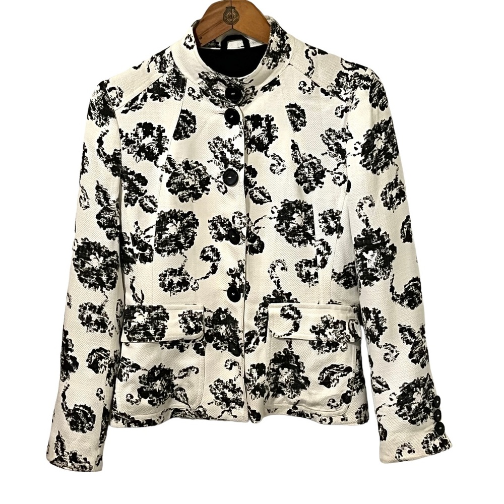 Zanella Nehru Buttoned Collar Jacket
